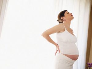 Камни в почках при беременности: что делать, причины, лечение