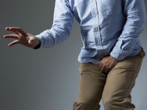 Прерывистое мочеиспускание у мужчин и женщин, его причины