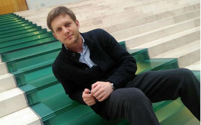 Борис Корчевников болен раком: что пишут различные медиа-ресурсы об опухоли актера, история его заболевания, биография и состояние после операции